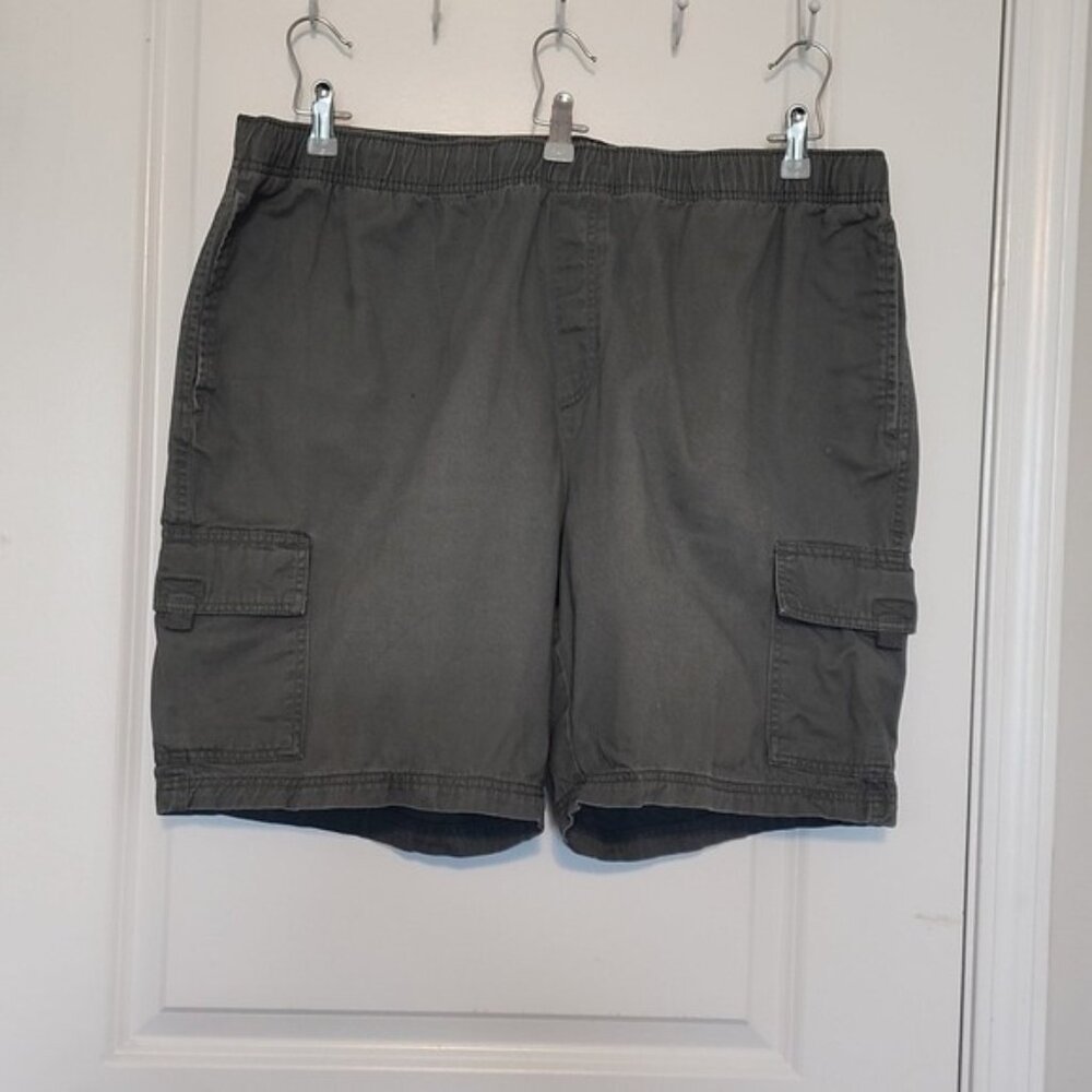 Croft & Barrow cargo shorts size 46